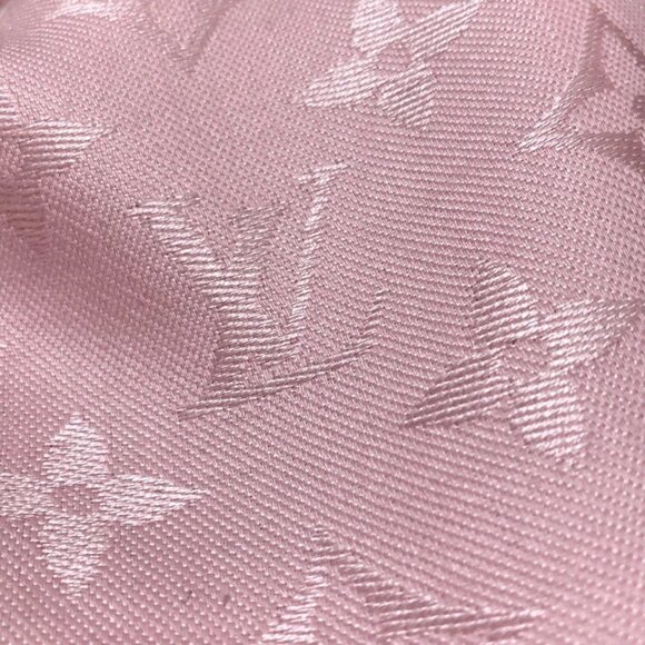 LOUIS VUITTON Shawl Monogram Naturel - Unconfirmed Scarf Silk Wool 573-032225 - Picture 3 of 5